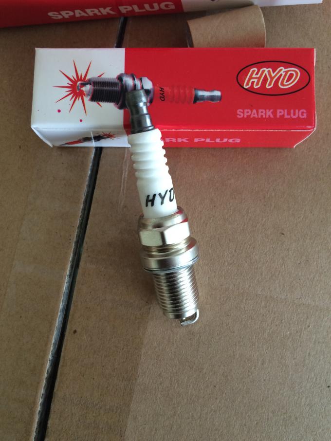 Small Spark Plug , Car Spark Plugs Denso K20PR-U11 2756 BKR6E-11