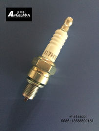 China C7HSA Short Thread  Spark Plugs Motorcycle With White Screw For CD70 70cc motorbike supplier
