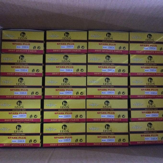 Baj - 7a  Pul - 7a Motorcycle Spark Plugs For All Bajaj 3 Wheeler Motorbikes Color Red Yellow Orange