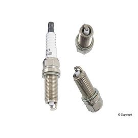 China Car Spark Plugs , Generator Spark Plug DENSO K20HR-U11 26.5mm For Toyota Hilux TGN OEM 90919-01235 supplier