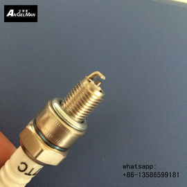 A7TC/C7HSA / U16FS-U white Car Spark Plugs for 70cc CD70 HONDA engine , Installing Spark Plugs supplier