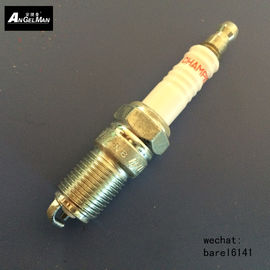 Taper Seat Car Spark Plugs T16EPR-U for Crown / Skoda / Passat 2.0L Optima2.0L supplier